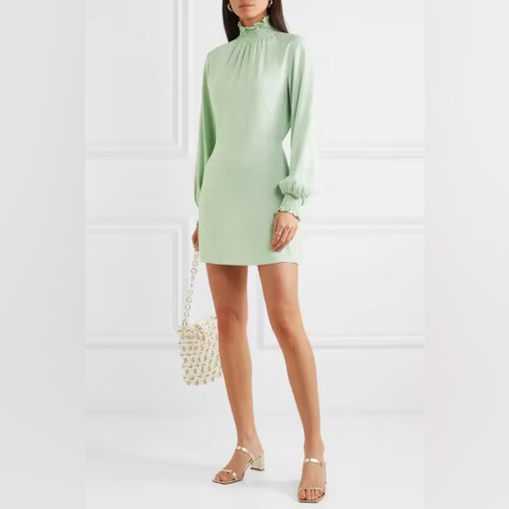 Les Heroines Elegant Light Green Long Sleeve mini Dress size 6 US women’s